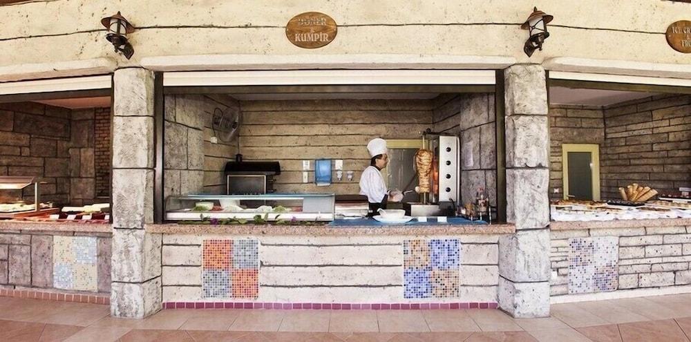 Maxholiday Hotels Stone Palace Side Colakli Екстериор снимка