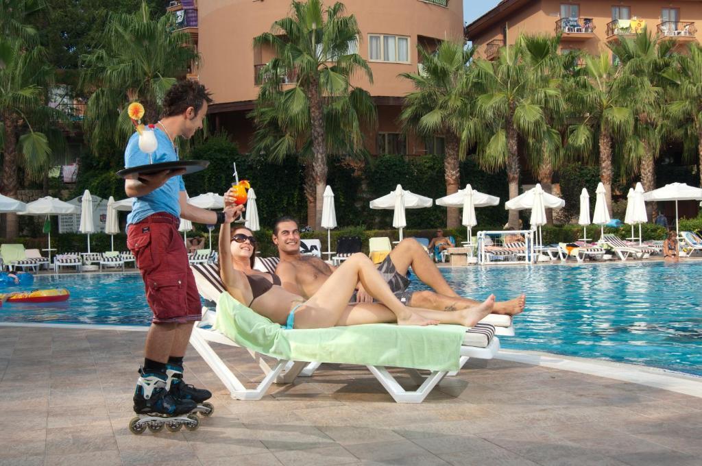 Maxholiday Hotels Stone Palace Side Colakli Екстериор снимка
